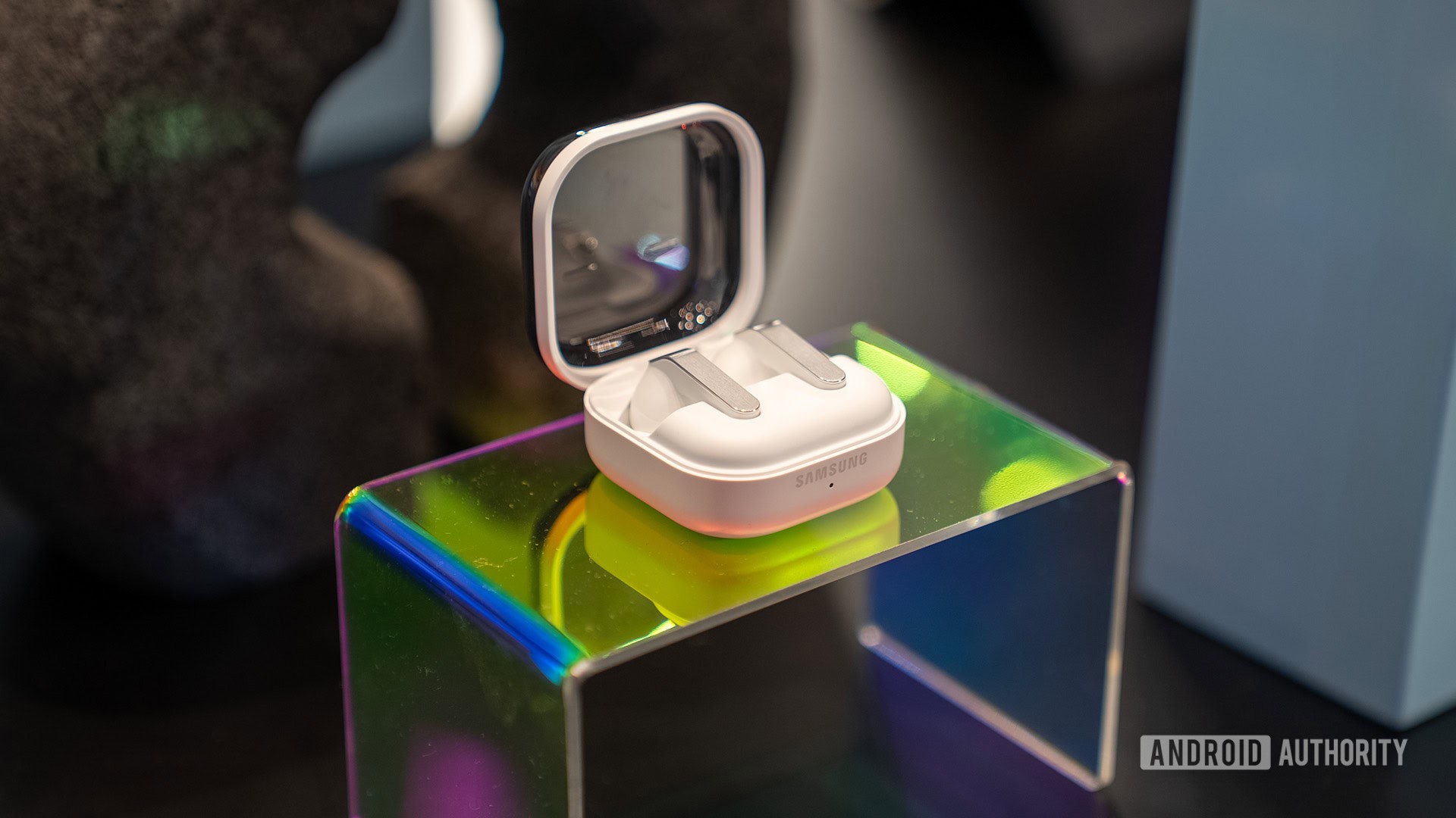 Galaxy Buds 5 FE Rumored With Better Audio, Same Price