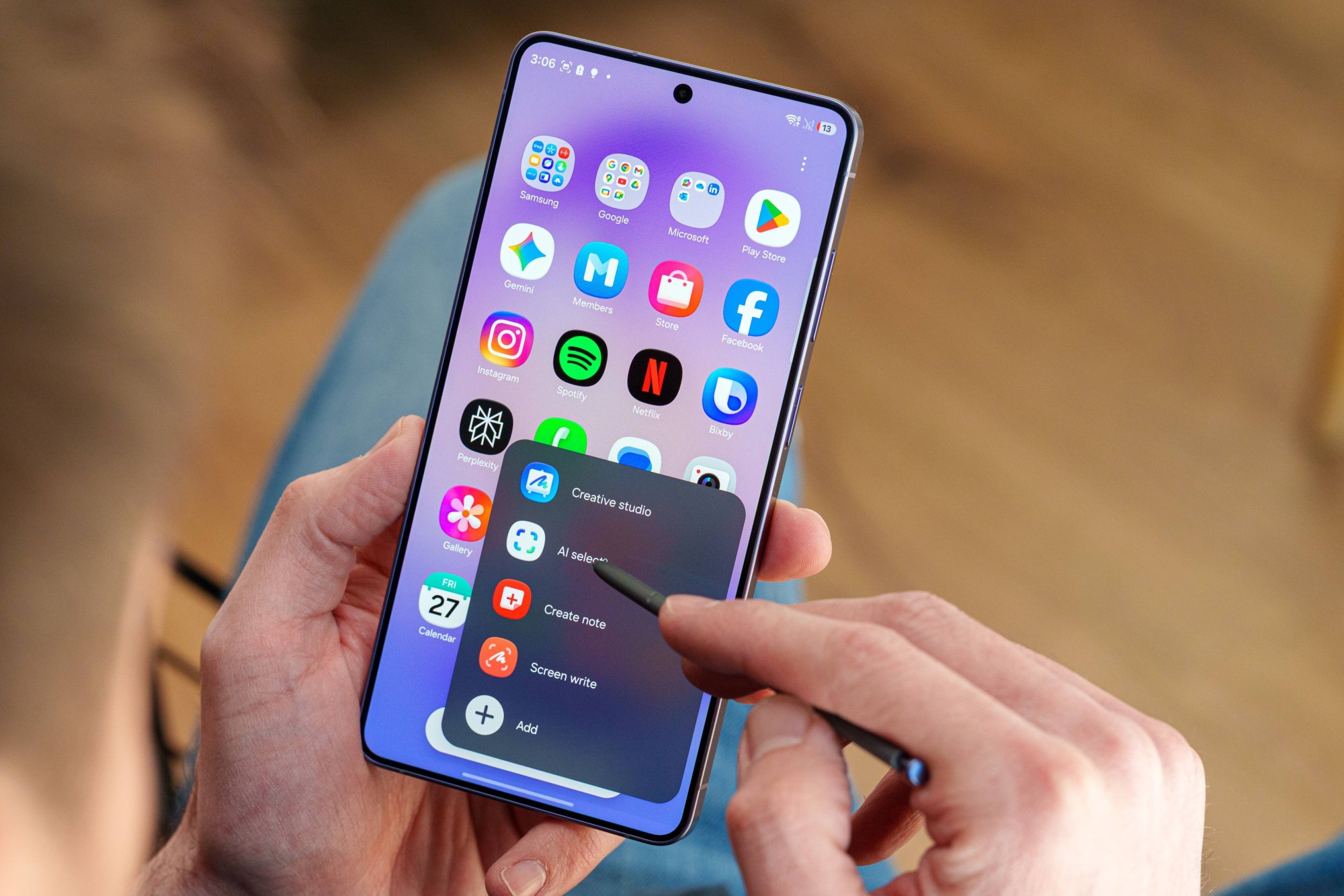 One UI 9 With Android 17 Hits Galaxy S26 Series in the US